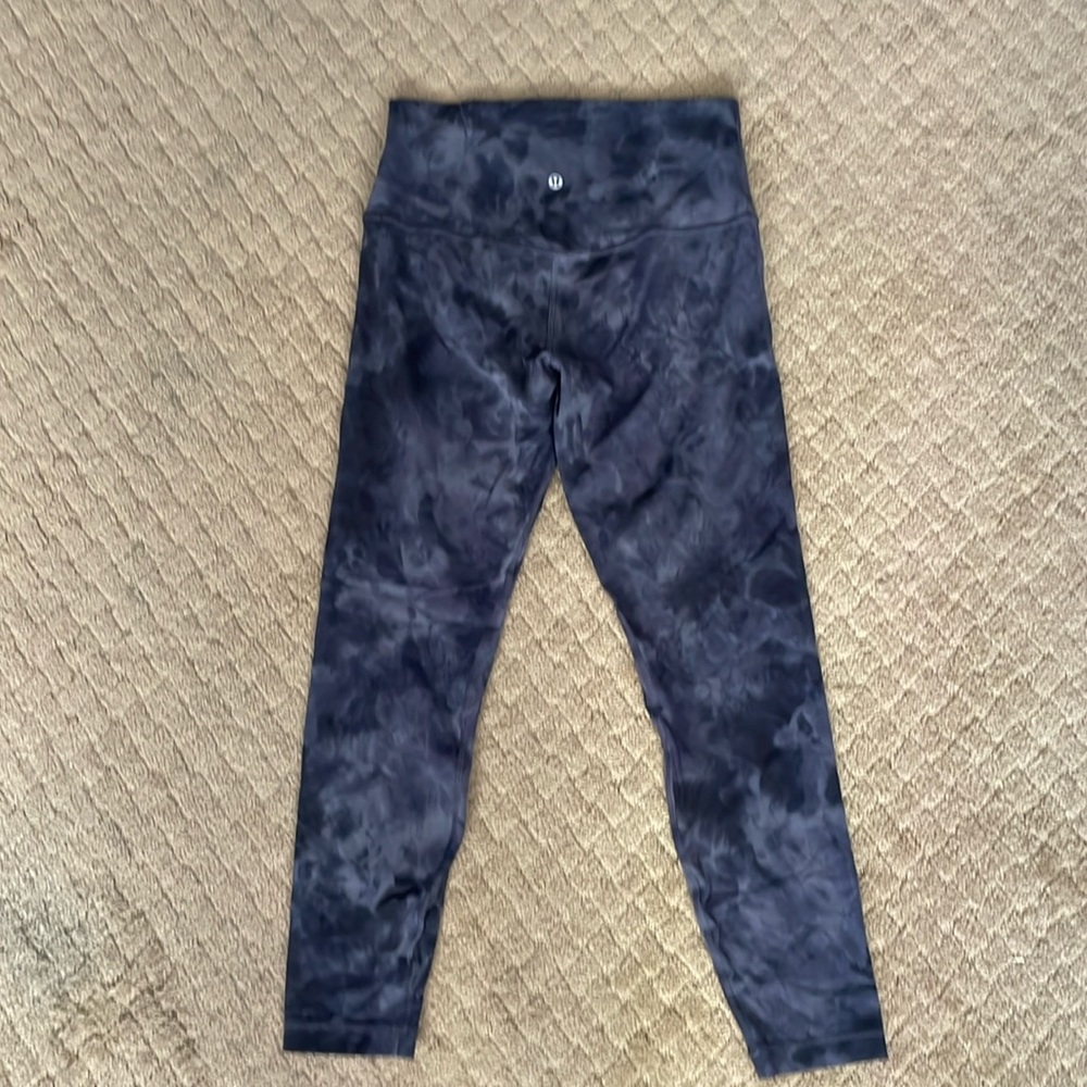 Lululemon Align 25"